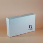 Beyaz Kutu Kapak Modeli