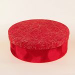 Kırmızı Kumaş Desenli Yuvarlak Kutu