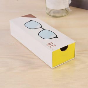 Çekmeceli Logo Baskılı Gözlük Kutusu