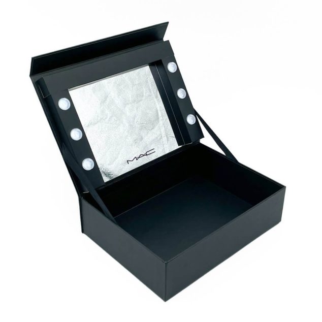 Mac Marka Özel Tasarım Mukavva Kutu Modeli